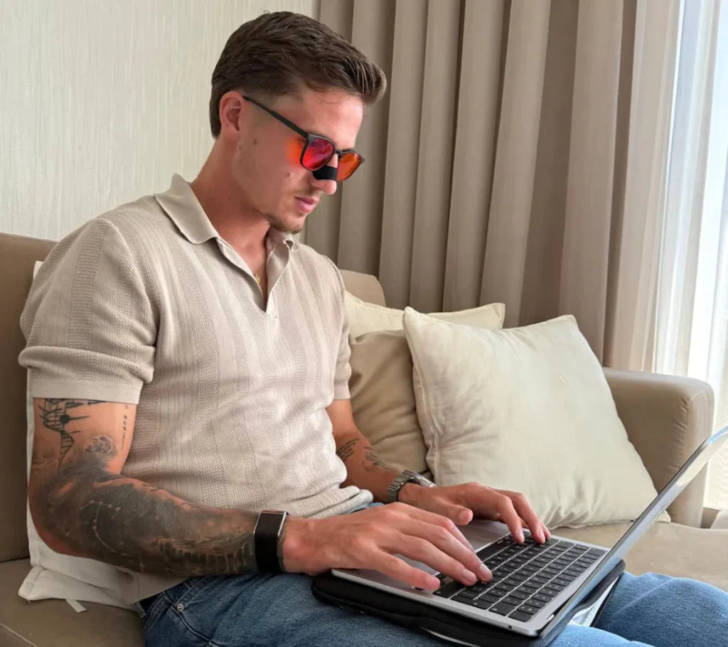 Blue Light Glasses: A Stylish Accessory or a Practical Tool?